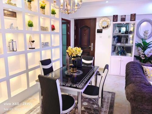 Stayplus Kingstone Luxury Apartment