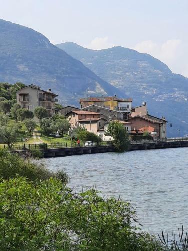 Amore Di Lago