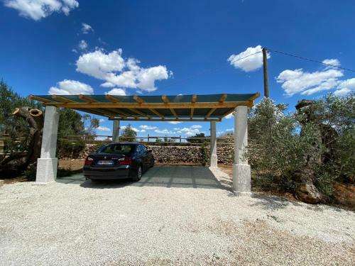 Hostal Antichi Trulli Dell'800 In Stile Moderno