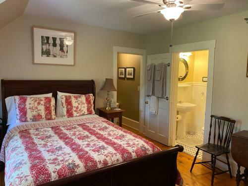 James Place Inn Bed And Breakfast