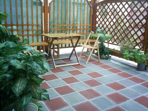 Hostal Guest House Diron