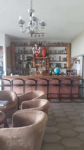 Hostal 35 Inyoni Crescent