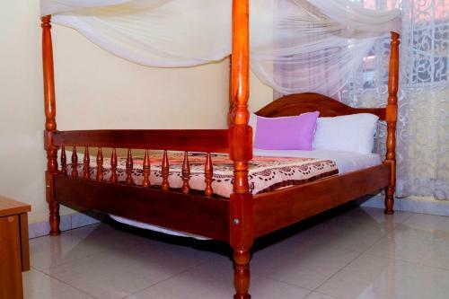 Hostal Rainbow Courts