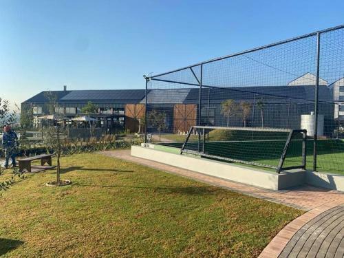 Insaka's Greenlee 3 Luxurious Apartment