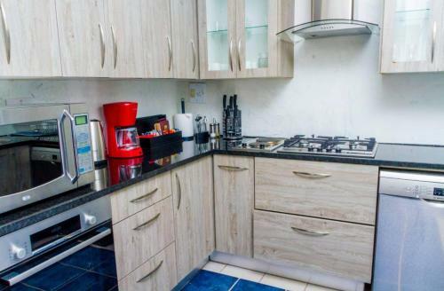 Apartamento Pazuva Hillside