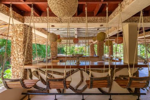 Bed & Breakfast Tombo House