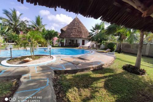 Dadida?s Pool Cottage