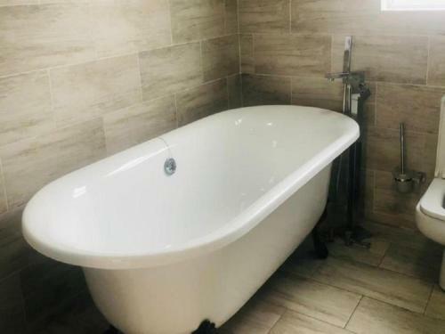 Hostal Gletwyn Boutique Guesthouse