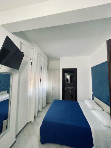 Hostal Carfagnini Rooms