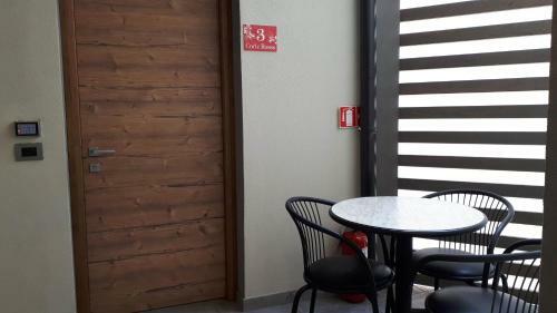 Hostal Bed & Rooms , Apartments Corte Rossa