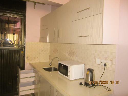 Crystal Apartments And Hotel