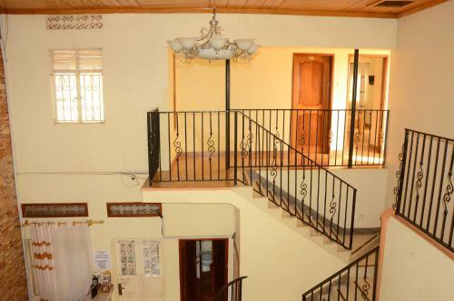 Evary Hotel