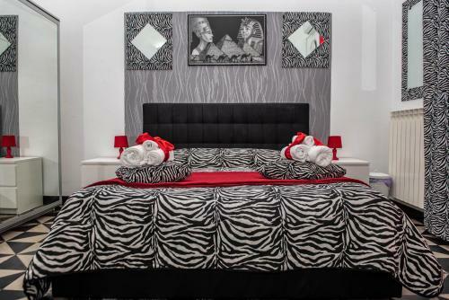 Hostal Pitagora Room & Breakfast