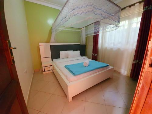 Hostal Airport Unique Hotel