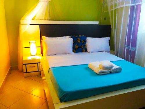 Hostal Airport Unique Hotel