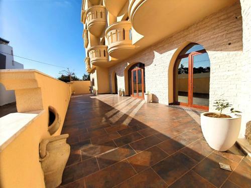 Aparthotel Laourient With Restaurant, Possibility To Breakfast And Dinner