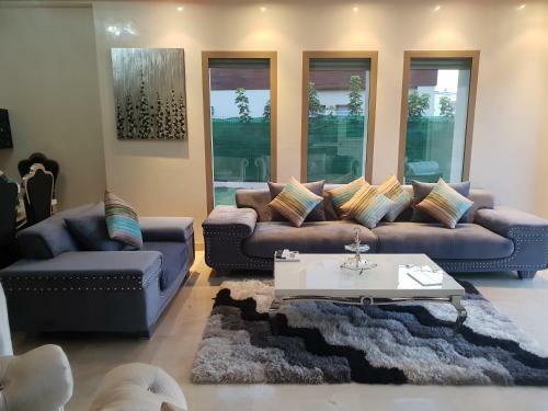 Superbe Villa Dans Le Golf