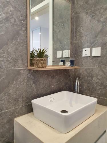 Apartamento Tranquil Home Away From Home