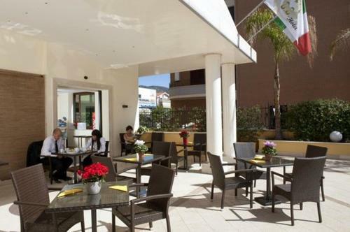 Villa Adriana Hotel