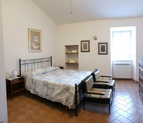 Case In Campagna Con Piscina A Todi