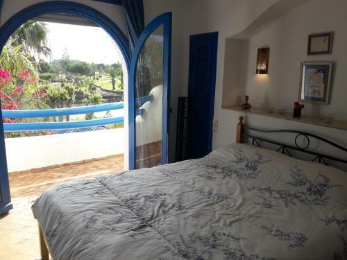 Villa � Bouznika Bay-plage Et Golf