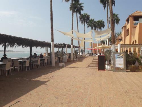 Villa � Bouznika Bay-plage Et Golf