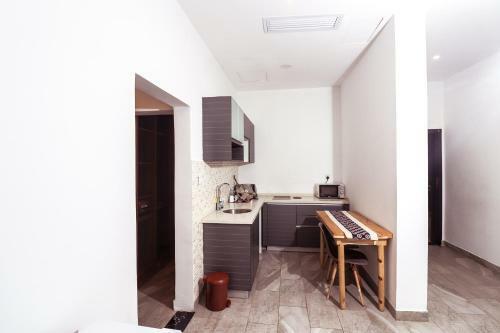 Spacious 1br Serviced Apartment With Wifi