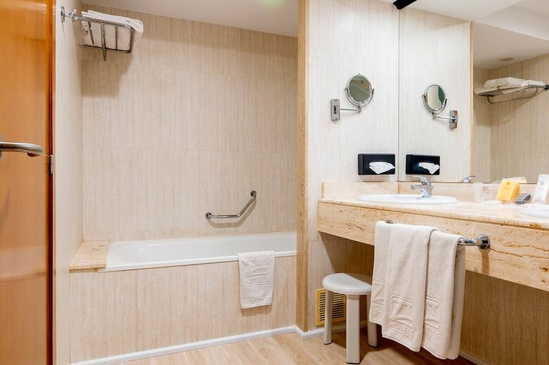 Hotel & Spa Pe��scola Plaza Suites