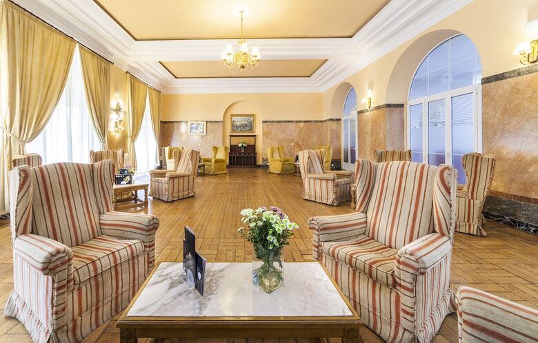 Hotel Globales Reina Cristina
