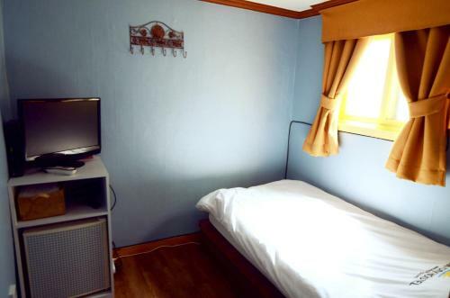 Suncity Hostel