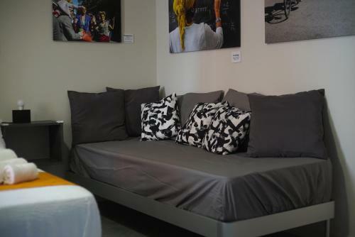 Hostal Click Art & Room