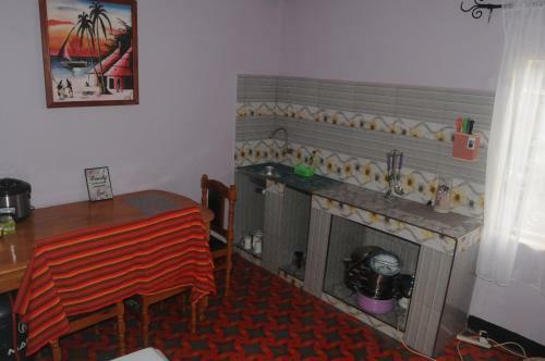 Barie's Apartment