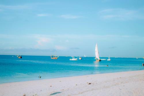 Bed & Breakfast Kendwa Beach House