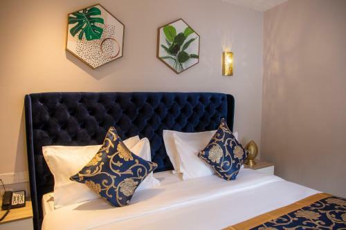 Vancii Hotel
