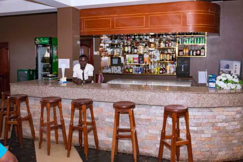 G-one Hotel
