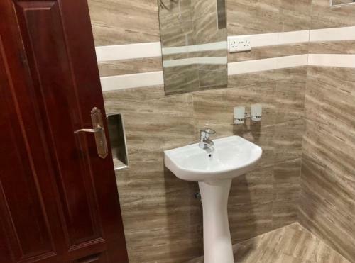 Flash Furnished Apartments Kampala