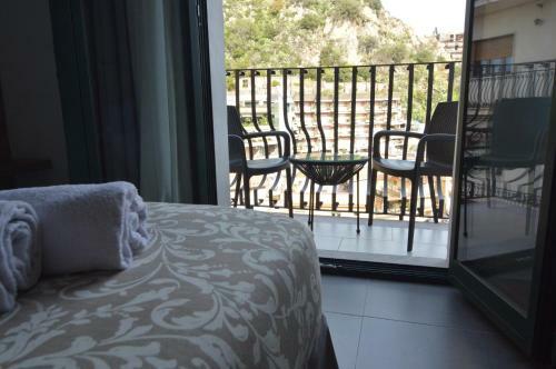 Hostal New Casa Corvaja
