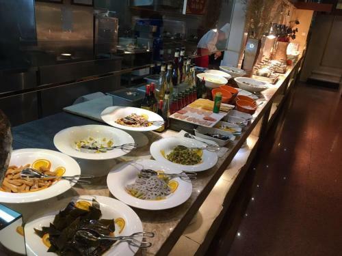Yantai Golden Gulf Hotel