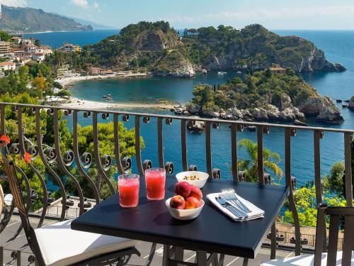 Modern Apartment In Taormina Sicily With Jacuzzi