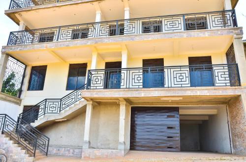 Seguku Hill - Kampala(Lovely Two Bedroom Apartment)