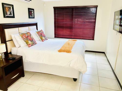 Hostal C&c Hotel Vibes Randpark Ridge Jhb 14 Units Available