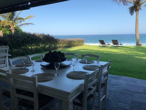 Apartamento 2 Marichel Beachfront Condo
