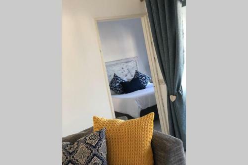 42 Thira - Beautiful Beach Apartment