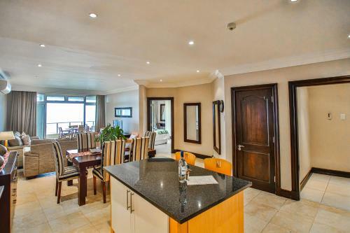 Apartamento 504 Ballito Manor View-luxury Home On The Main Beach