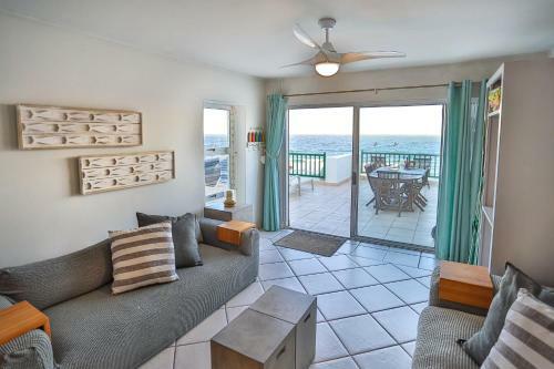 15 Skiathos-spacious Family Beachfront Apartment