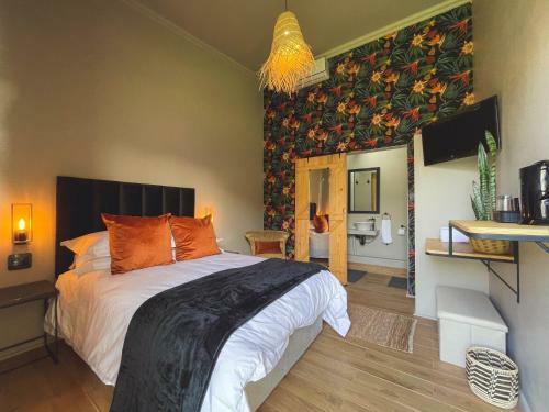 Hostal Le Bezz Guesthouse