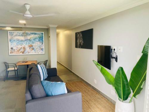 Modern Beach Apartment With Sea Views
