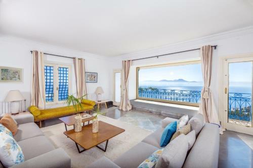 Hostal La Demeure