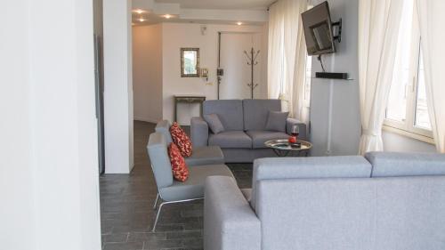 Villa Attico Giafari 6