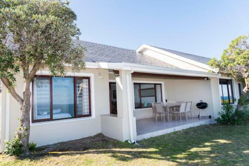 Apartamentos Brenton Breakers